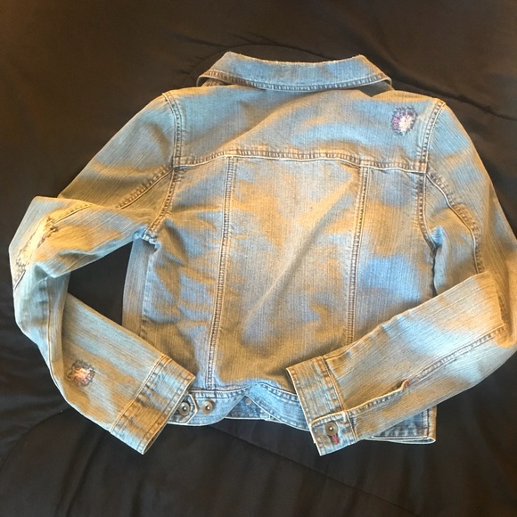 Jean jacket with pink stitching - Picture 5 of 5